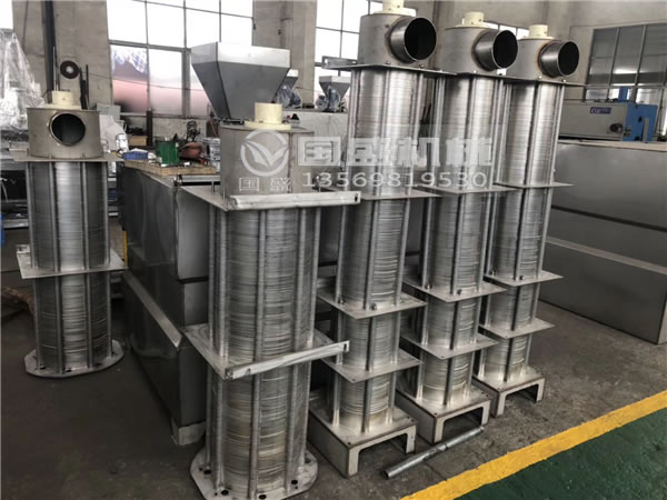 疊螺擠壓脫水機(jī)說明書 疊螺擠壓脫水機(jī)說明書