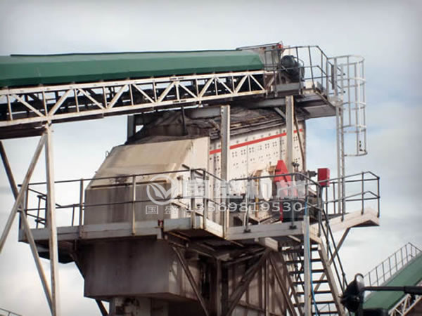 高能強(qiáng)力振動篩 高能強(qiáng)力振動篩