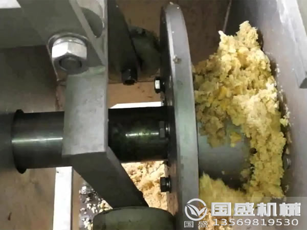 果蔬垃圾壓榨脫水機(jī) 果蔬垃圾壓榨脫水機(jī)