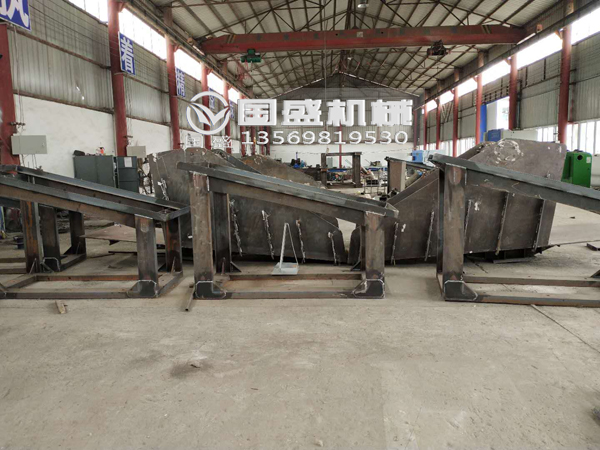 礦用溜井振動放礦機(jī) 礦用溜井振動放礦機(jī)