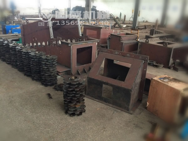 多軸篩分分選機(jī) 多軸篩分分選機(jī)